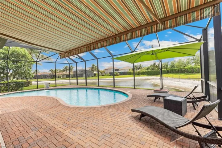 extended covered lanai with abundance of lounging area