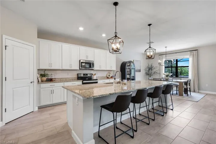 11591 Canopy Loop, Fort Myers, Florida 33913
