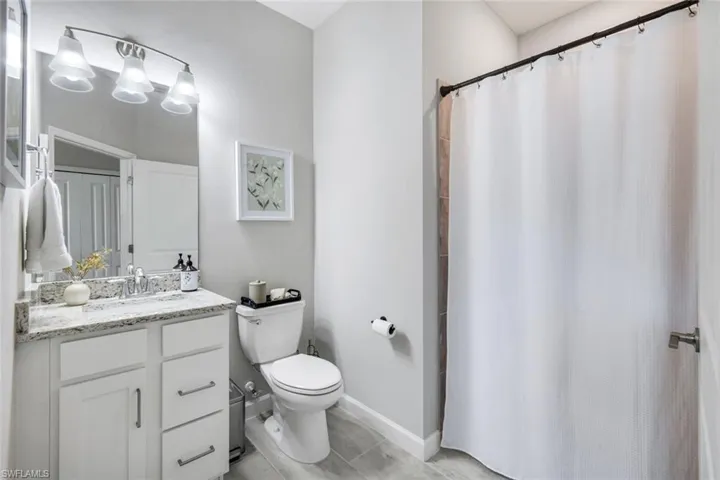 En Suite Bathroom