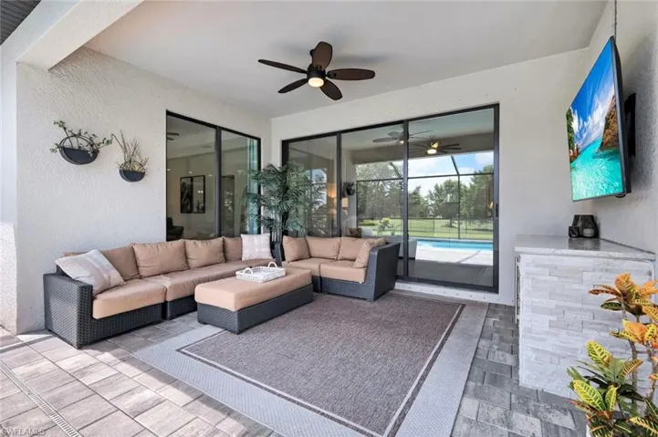 11591 Canopy Loop, Fort Myers, Florida 33913