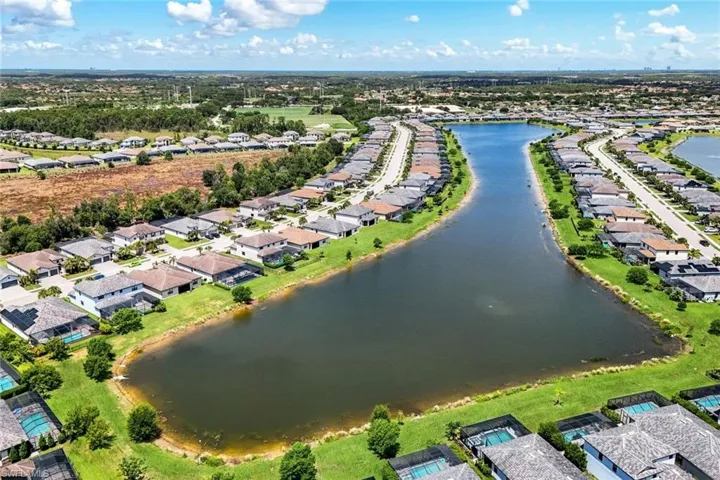 11591 Canopy Loop, Fort Myers, Florida 33913