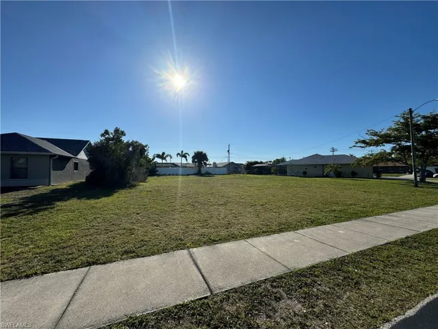 3727 Pelican Blvd, Cape Coral Fl 33914