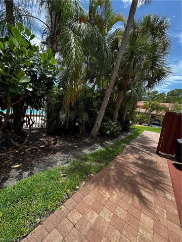 Short walk to community pool