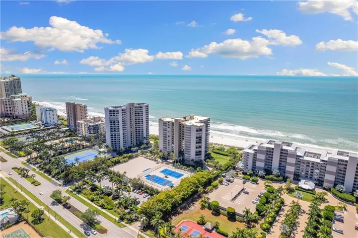 Amazing location on Collier Blvd