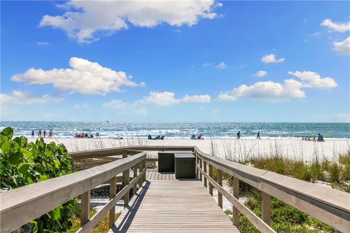 Walk to the beach with ease with dedicated boardwalk