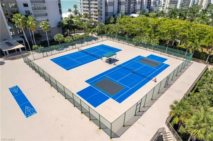 State of the art, multi-purpose courts