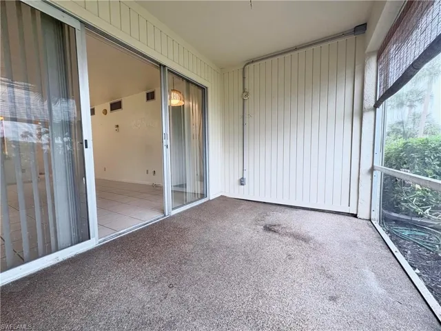 1004  Manatee  RD, Naples, FL 34114