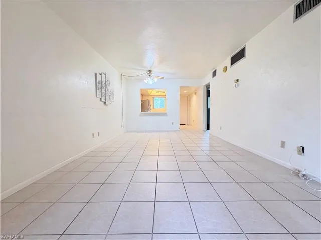 1004  Manatee  RD, Naples, FL 34114