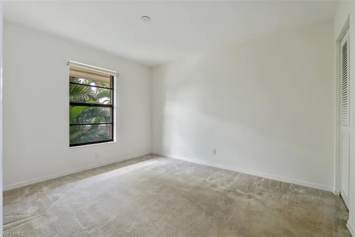 3rd Bedroom or Office: This room can be either an office or room depending on the needs of the buyer.