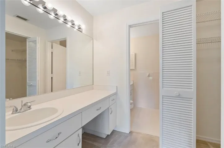 Vanity outside bath, 2nd vanity and stand up shower also