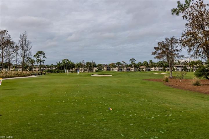 224  Palm  DR, Naples, FL 34112