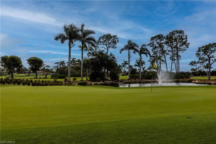 224  Palm  DR, Naples, FL 34112
