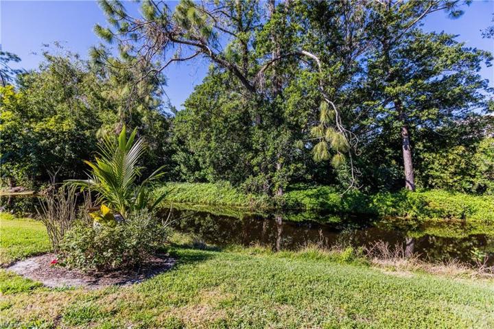 224  Palm  DR, Naples, FL 34112