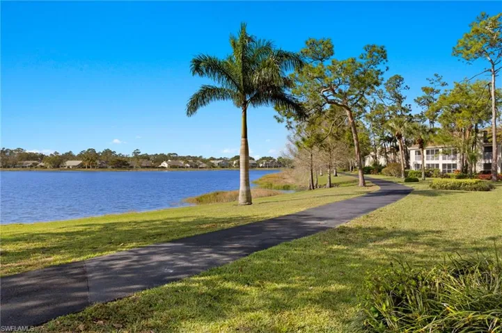 1712 Kings Lake Blvd # 205, Naples Fl 34112