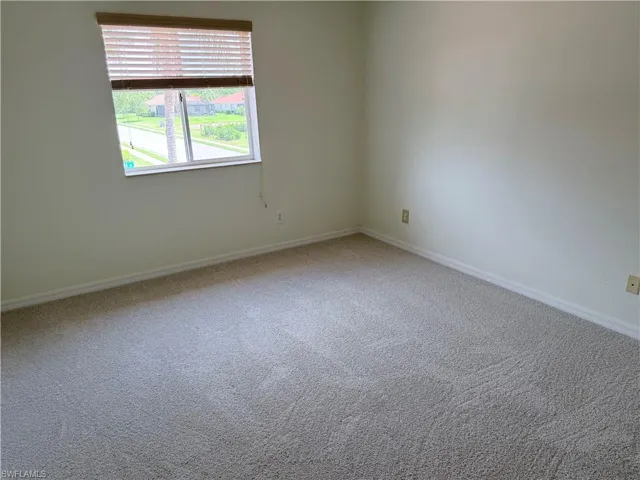 2448 Laurentina Ln, Cape Coral, Florida 33909