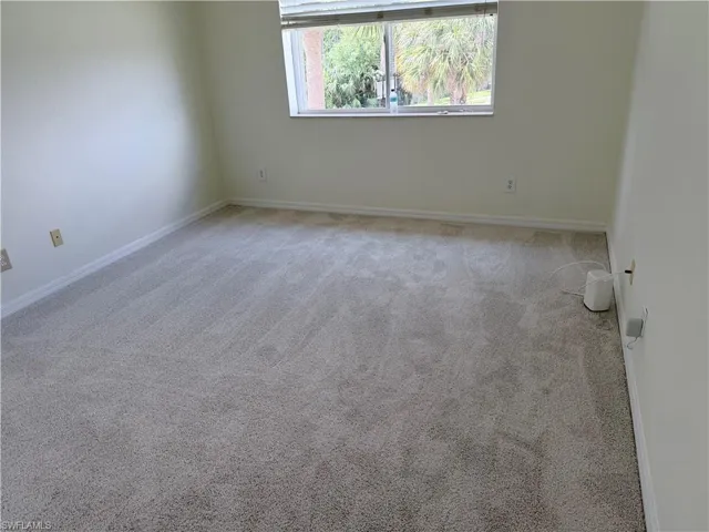 2448 Laurentina Ln, Cape Coral, Florida 33909