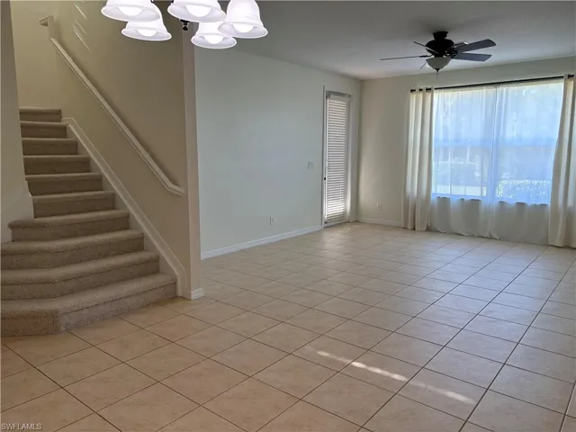 2448 Laurentina Ln, Cape Coral, Florida 33909