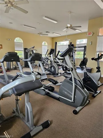 2448 Laurentina Ln, Cape Coral, Florida 33909