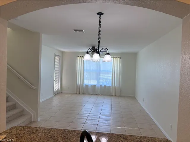 2448 Laurentina Ln, Cape Coral, Florida 33909