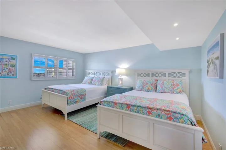 Large guest bedroom fits two Queen-sized beds!
