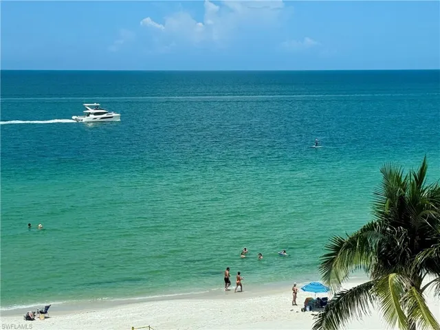 Gulf view #603, with sounds of waves and laughter.