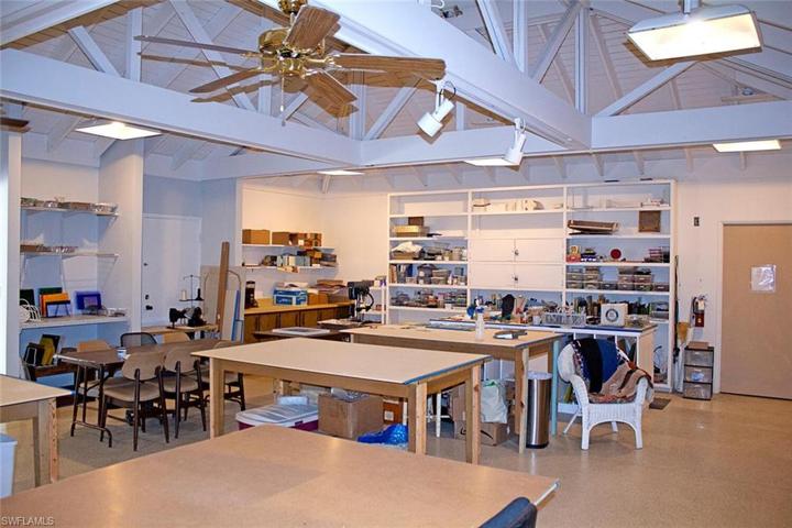 Arts & Crafts Center