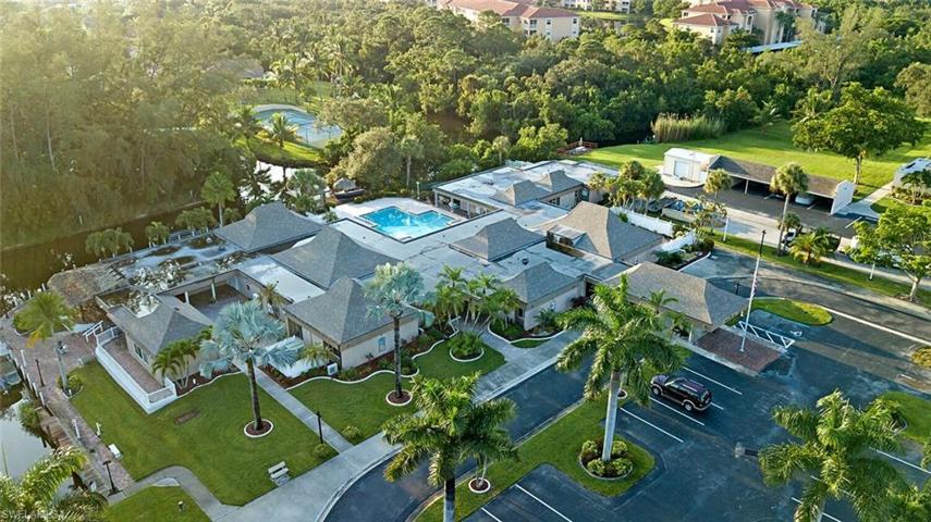 Community center, pool, marina, workout, all amenities