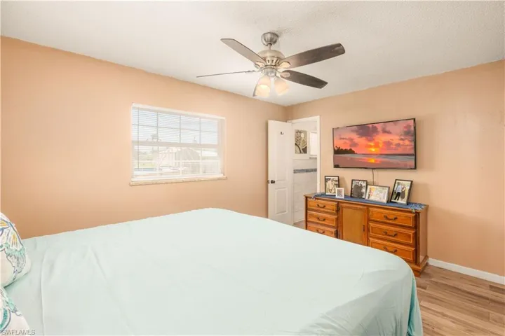 Primary bedroom with ensuite bathroom