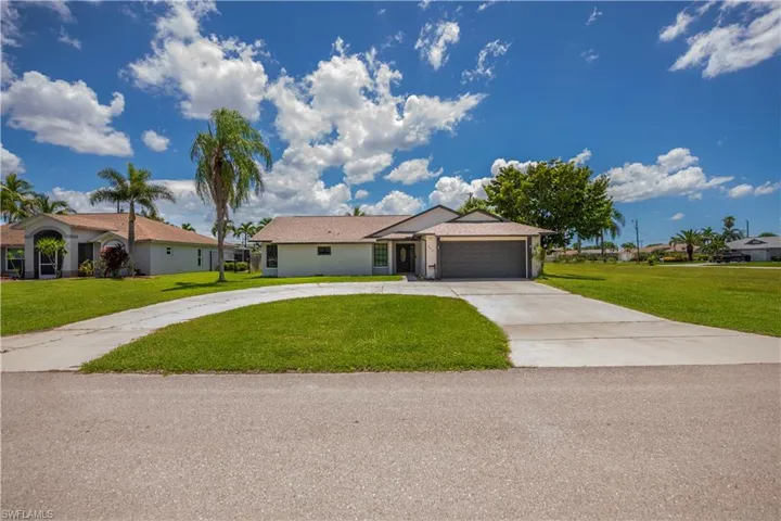242 Sw 45th Ter, Cape Coral, Florida 33914