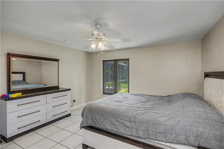 242 Sw 45th Ter, Cape Coral, Florida 33914