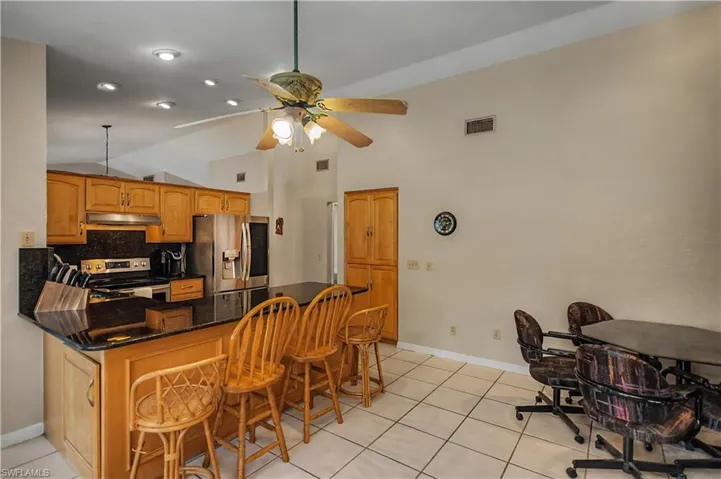 242 Sw 45th Ter, Cape Coral, Florida 33914