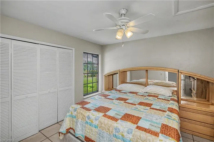 242 Sw 45th Ter, Cape Coral, Florida 33914