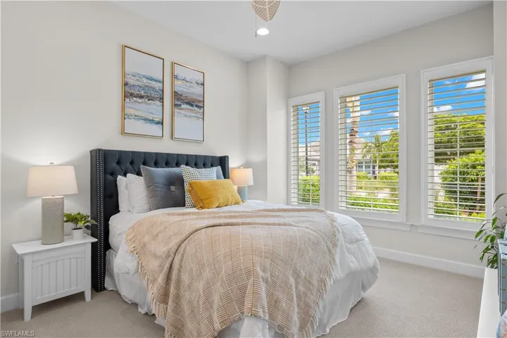 Front guest bedroom