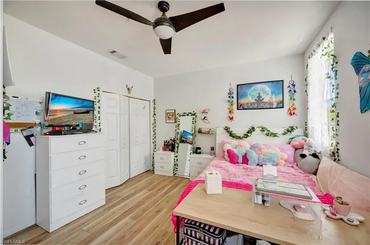3258  Tamara  DR, Naples, FL 34109