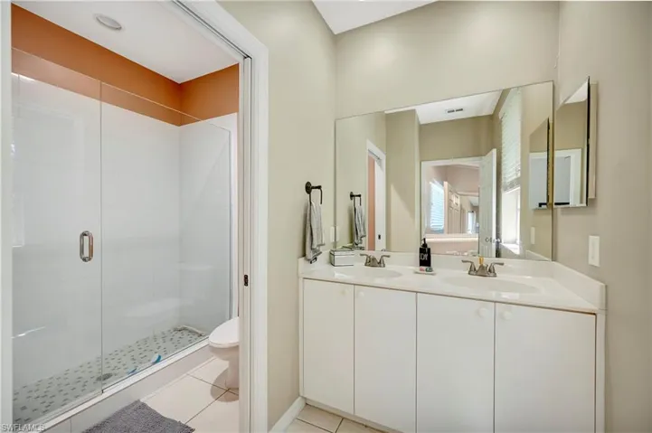 3258  Tamara  DR, Naples, FL 34109