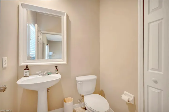 3258  Tamara  DR, Naples, FL 34109