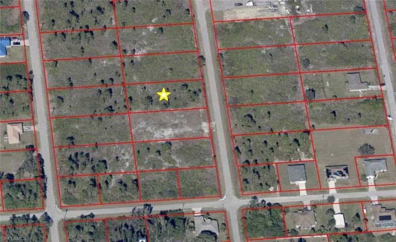 307 Louis AVE, LEHIGH ACRES FL 33936