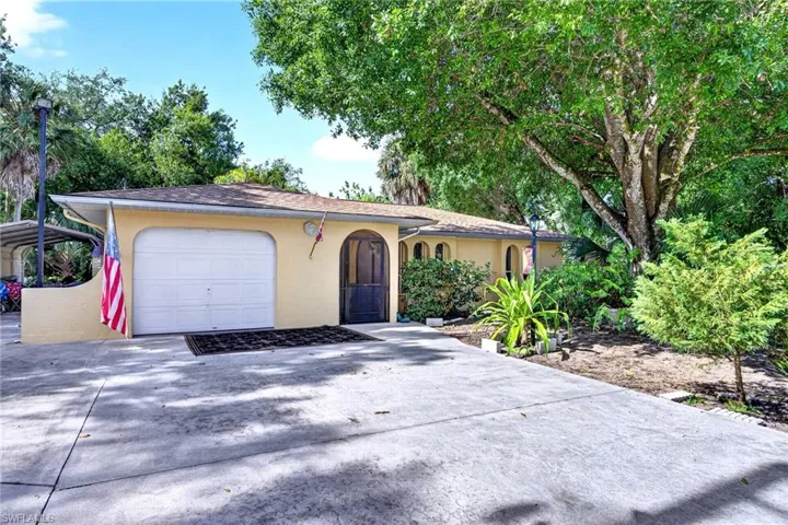 339 W Mariana Ave, North Fort Myers, Florida 33903