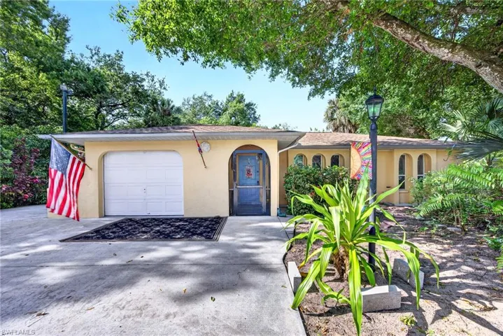 339 W Mariana  AVE, North Fort Myers, FL 33903