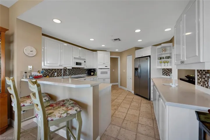 Kitchen with a kitchen bar