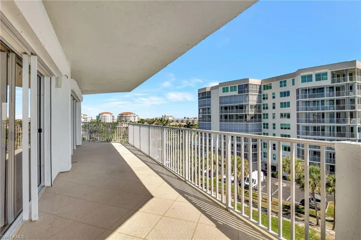 Balcony View - Side
