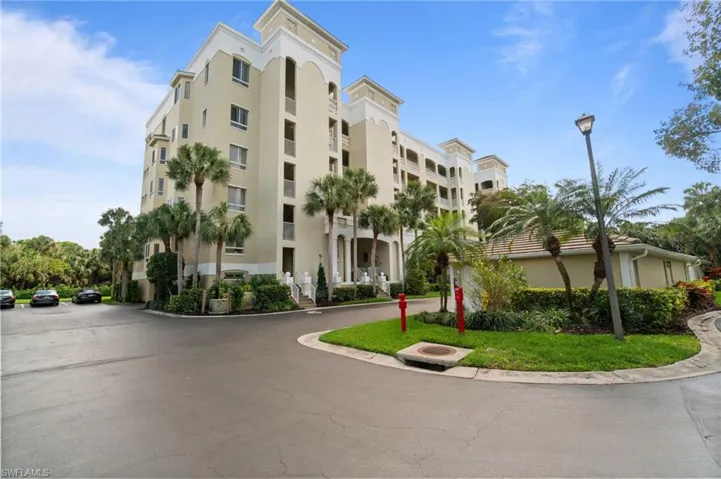 7687 Pebble Creek.