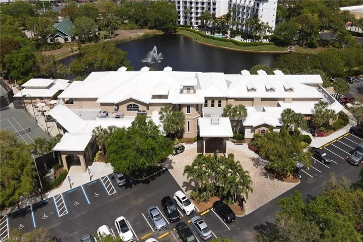 Aerial view of Pelican Bay clubhouse & tennis facility.
