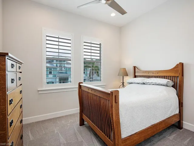 6529  DOMINICA  DR, Naples, FL 34113