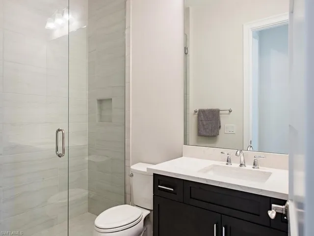 6529  DOMINICA  DR, Naples, FL 34113