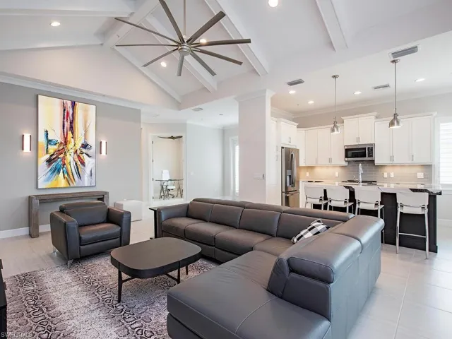 6529  DOMINICA  DR, Naples, FL 34113