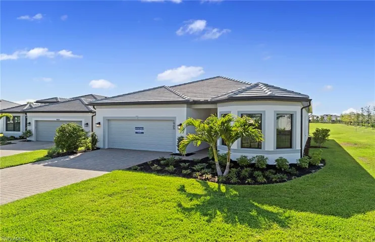 1905  Fresno  AVE, Naples, FL 34120