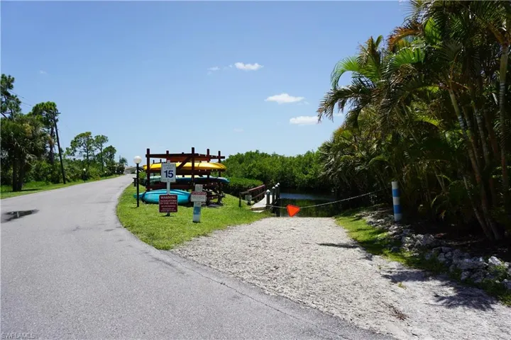 Community boat/kayak/canoe launch