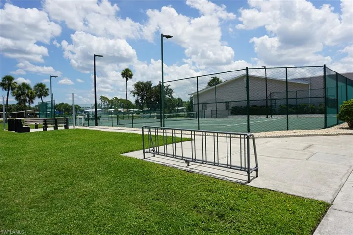 Tennis