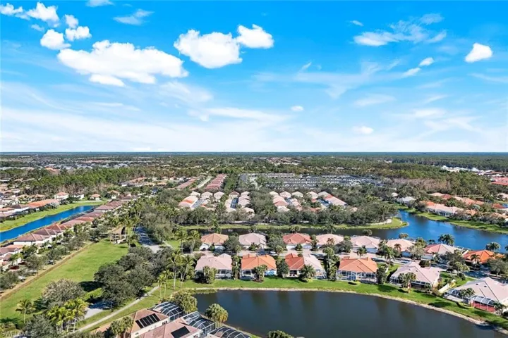 Aerial view of property's location featuring interconnected lakes of IslandWalk